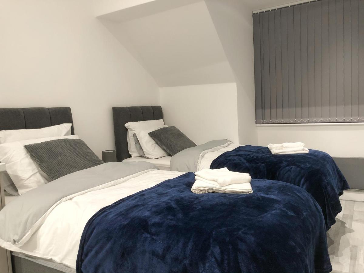 10Min To City - Free Parking - Private Studio - Contractor Friendly Manchester Zewnętrze zdjęcie